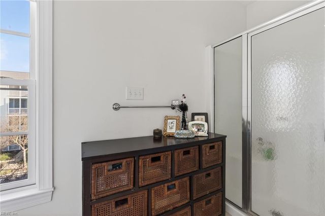 8333 N View BLVD, Norfolk, VA 23518