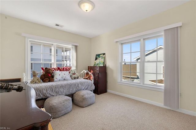 8333 N View BLVD, Norfolk, VA 23518