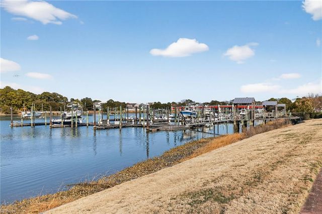 8333 N View BLVD, Norfolk, VA 23518