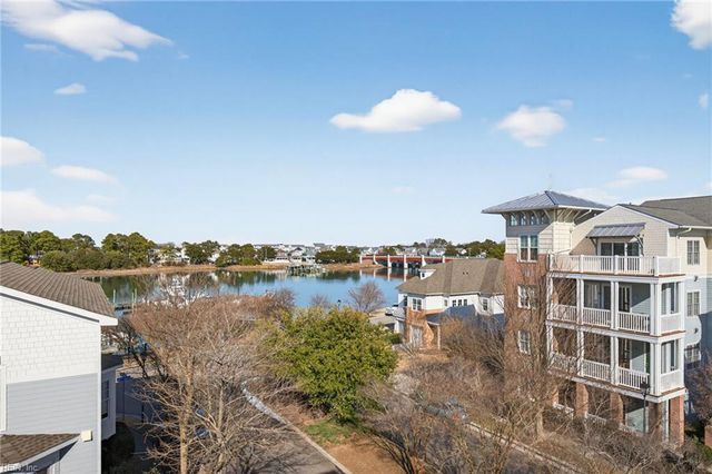 8333 N View BLVD, Norfolk, VA 23518