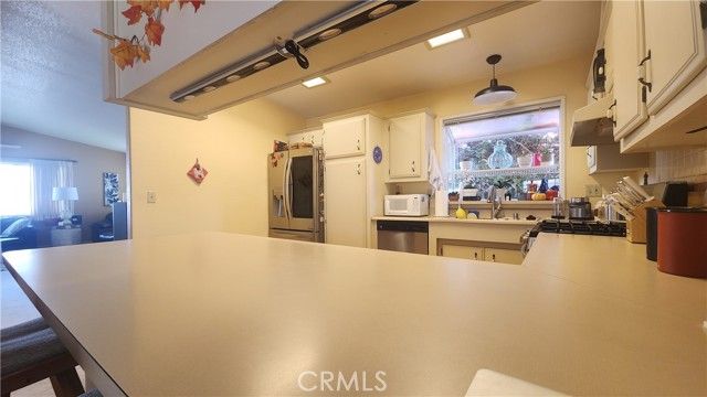 918 Vista Montana, Santa Maria, CA 93458