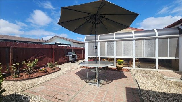 918 Vista Montana, Santa Maria, CA 93458