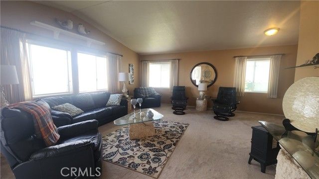 918 Vista Montana, Santa Maria, CA 93458