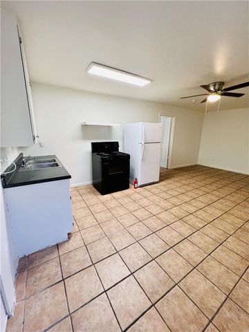 1914 Cullen Ave B, Austin, TX 78757