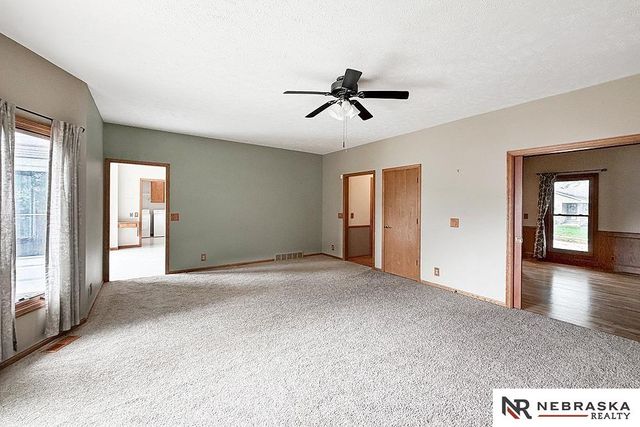 14465 Patrick Avenue, Omaha, NE 68116