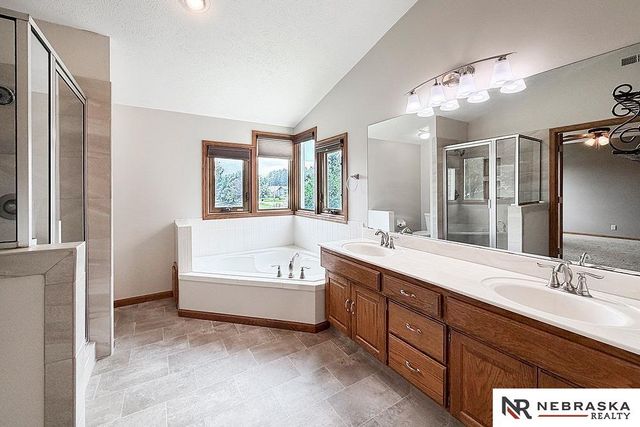 14465 Patrick Avenue, Omaha, NE 68116