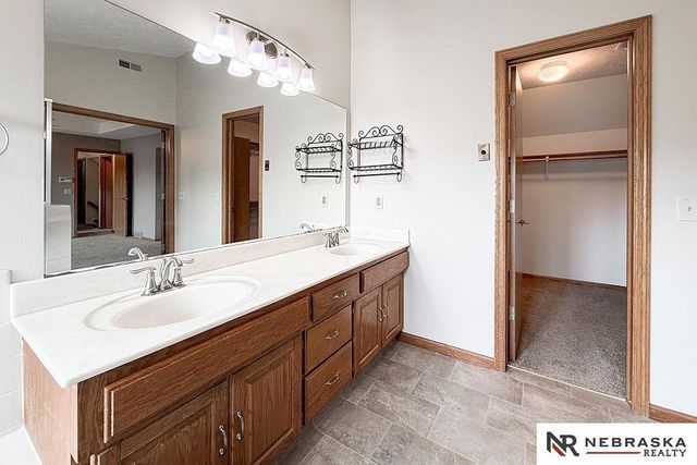 14465 Patrick Avenue, Omaha, NE 68116