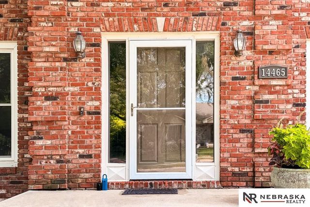 14465 Patrick Avenue, Omaha, NE 68116