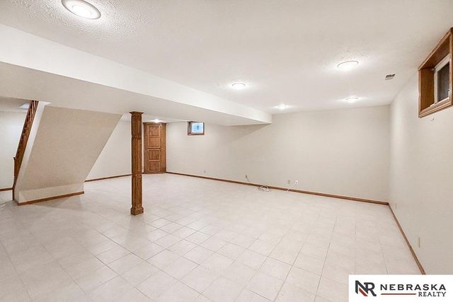 14465 Patrick Avenue, Omaha, NE 68116