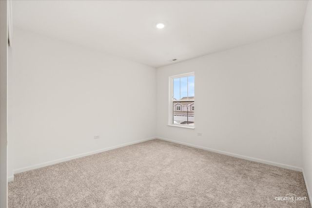 142 Henderson Street 142, Oswego, IL 60543