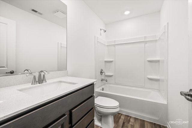 142 Henderson Street 142, Oswego, IL 60543