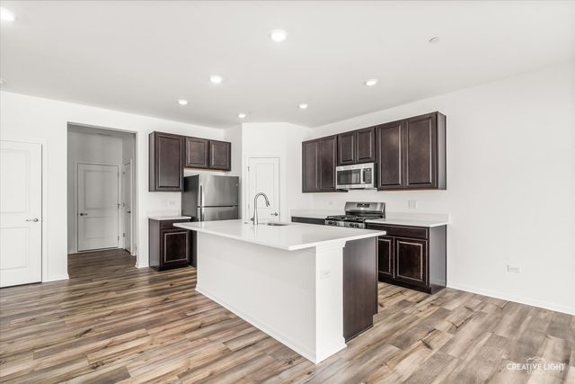 142 Henderson Street 142, Oswego, IL 60543