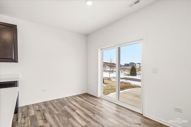 142 Henderson Street 142, Oswego, IL 60543