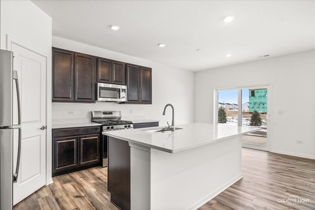 142 Henderson Street 142, Oswego, IL 60543