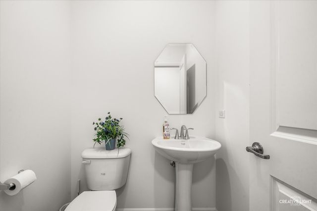 142 Henderson Street 142, Oswego, IL 60543