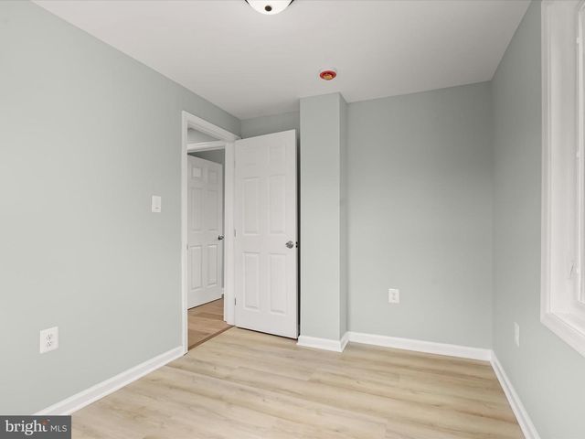 2917 E LEE AVE, Alexandria, VA 22306