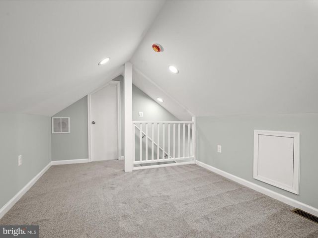 2917 E LEE AVE, Alexandria, VA 22306