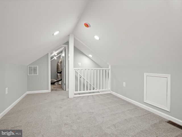 2917 E LEE AVE, Alexandria, VA 22306