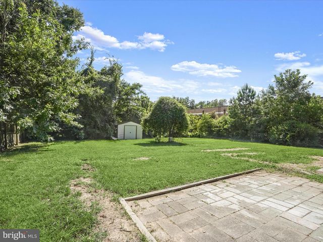 2917 E LEE AVE, Alexandria, VA 22306