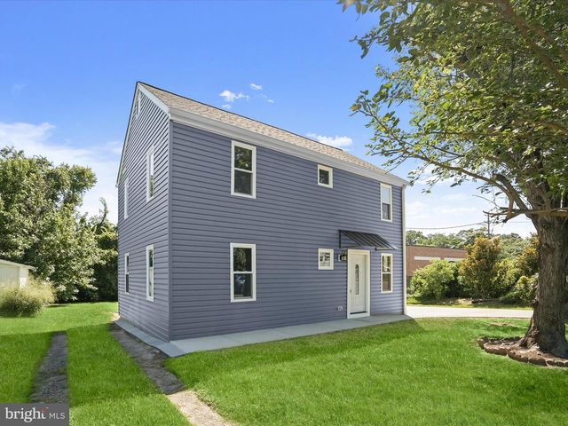 2917 E LEE AVE, Alexandria, VA 22306