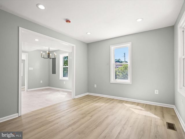 2917 E LEE AVE, Alexandria, VA 22306