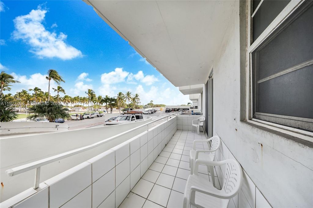 465 Ocean Dr 224, Miami Beach, FL 33139