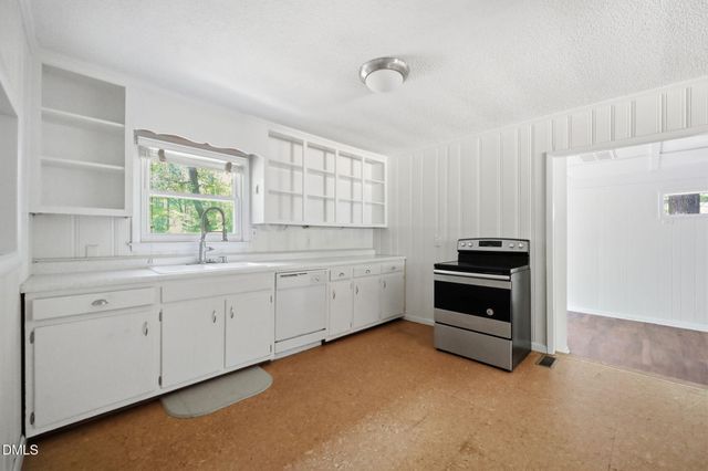 139 Windsor Circle, Chapel Hill, NC 27516