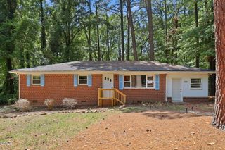 139 Windsor Circle, Chapel Hill, NC 27516