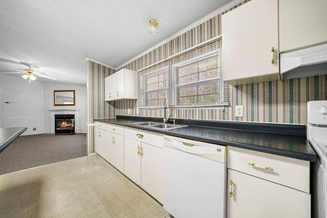 10712 Doublehead Gap Road, Ellijay, GA 30536