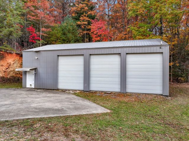 10712 Doublehead Gap Road, Ellijay, GA 30536