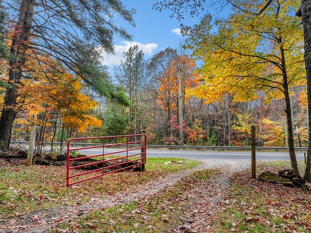 10712 Doublehead Gap Road, Ellijay, GA 30536