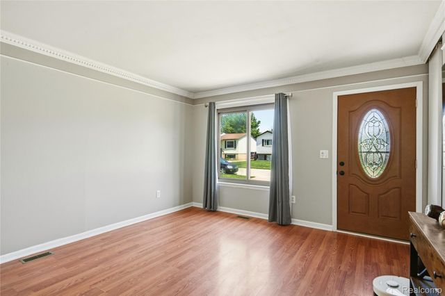 32138 Glaser Road, Brownstown Charter Township, MI 48173