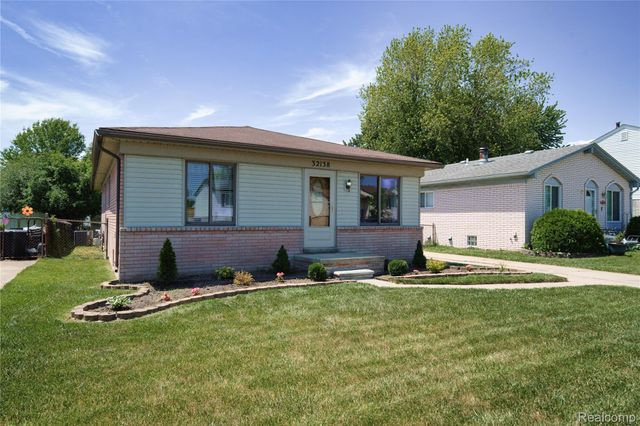 32138 Glaser Road, Brownstown Charter Township, MI 48173