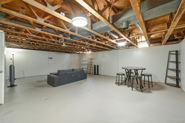 32138 Glaser Road, Brownstown Charter Township, MI 48173