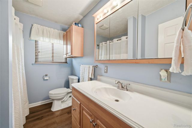 32138 Glaser Road, Brownstown Charter Township, MI 48173