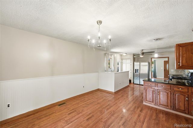 32138 Glaser Road, Brownstown Charter Township, MI 48173