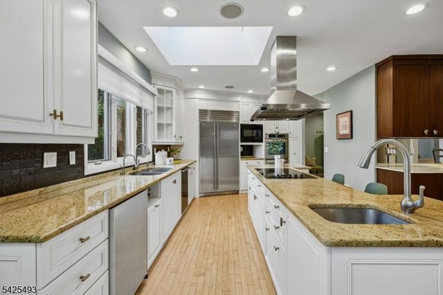 605 Mountain Dr, South Orange Village Twp., NJ 07079