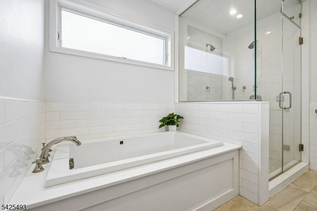 605 Mountain Dr, South Orange Village Twp., NJ 07079