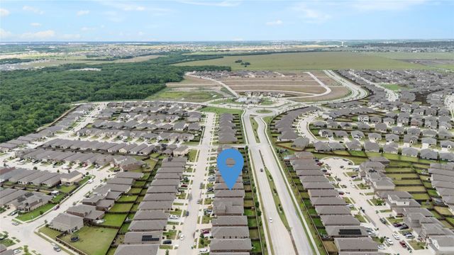 2554 Russell Street, Crandall, TX 75114