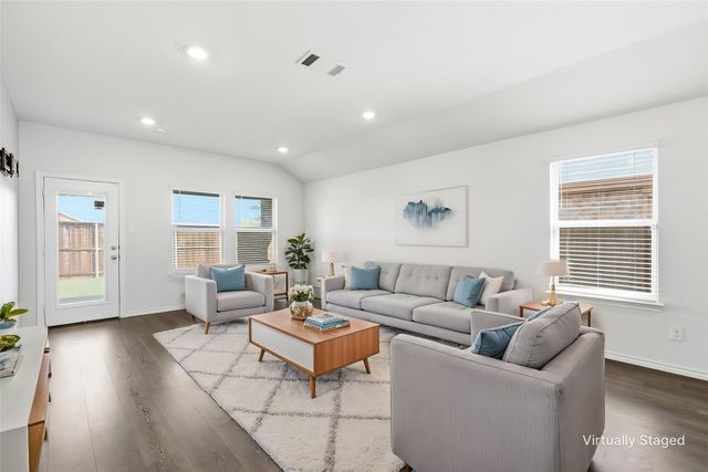 2554 Russell Street, Crandall, TX 75114
