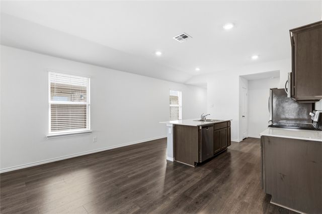 2554 Russell Street, Crandall, TX 75114