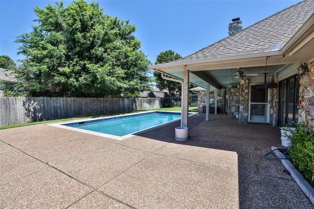 3133 Birch Bark Lane, Oklahoma City, OK 73120