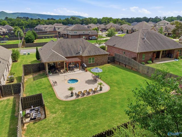 191 Somerton Drive, Huntsville, AL 35811