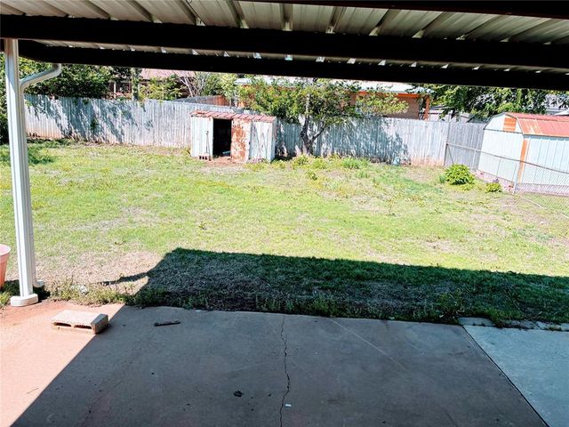 2013 Albert Drive, Oklahoma City, OK 73130