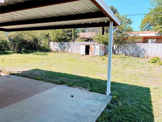 2013 Albert Drive, Oklahoma City, OK 73130