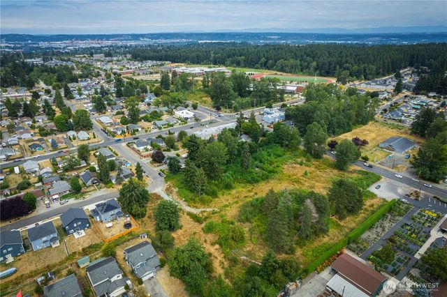 1507 E 58th Street, Tacoma, WA 98404