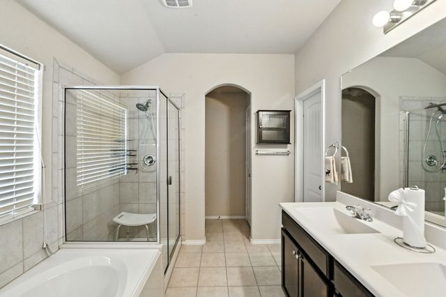 409 Copper Ridge Road, Fort Worth, TX 76052