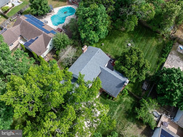 2413 CLOVER LN, Millville, NJ 08332