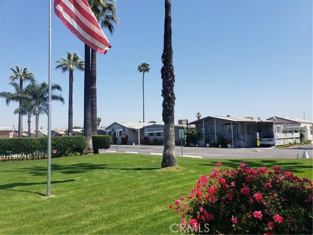 3929 W 5th Street 16, Santa Ana, CA 92703