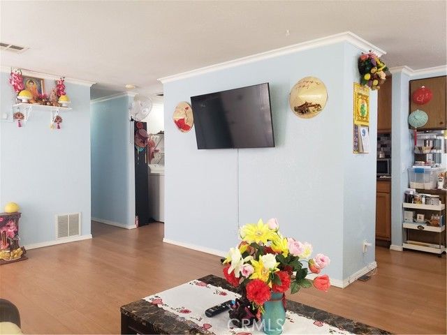 3929 W 5th Street 16, Santa Ana, CA 92703